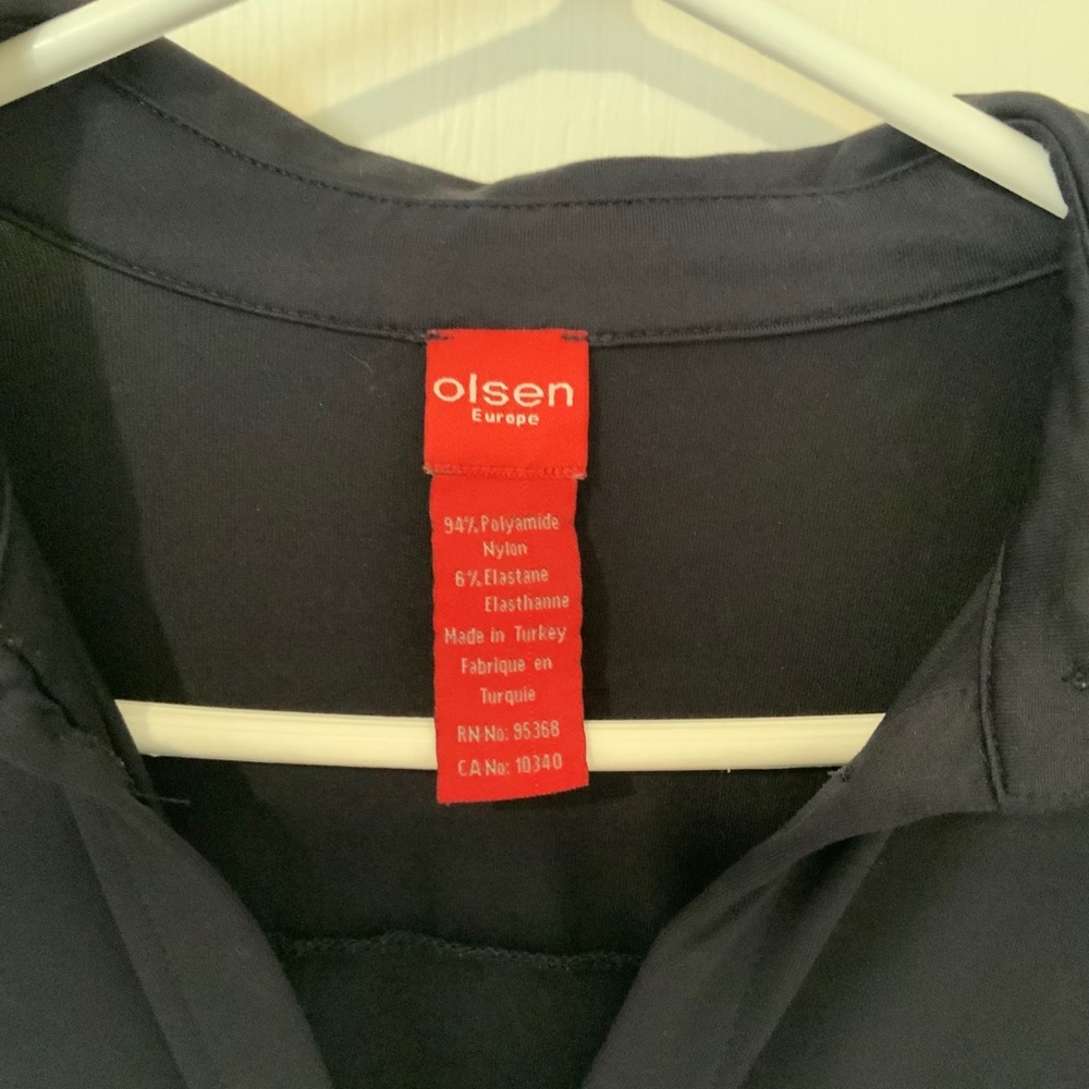 🍁Olsen -Ladies Dark Navy Blue Polyester Blouse.